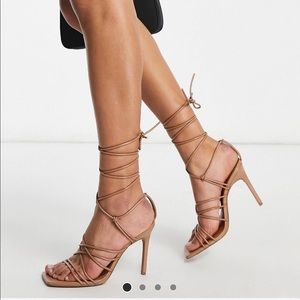 ASOS Design Wide Fit Nina Strappy Tie Helled Sandals - Size 7W